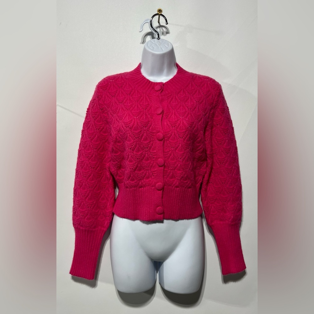 J.Roberts  Pink Super‎ Soft Textured Cardigan Size Small New with tags